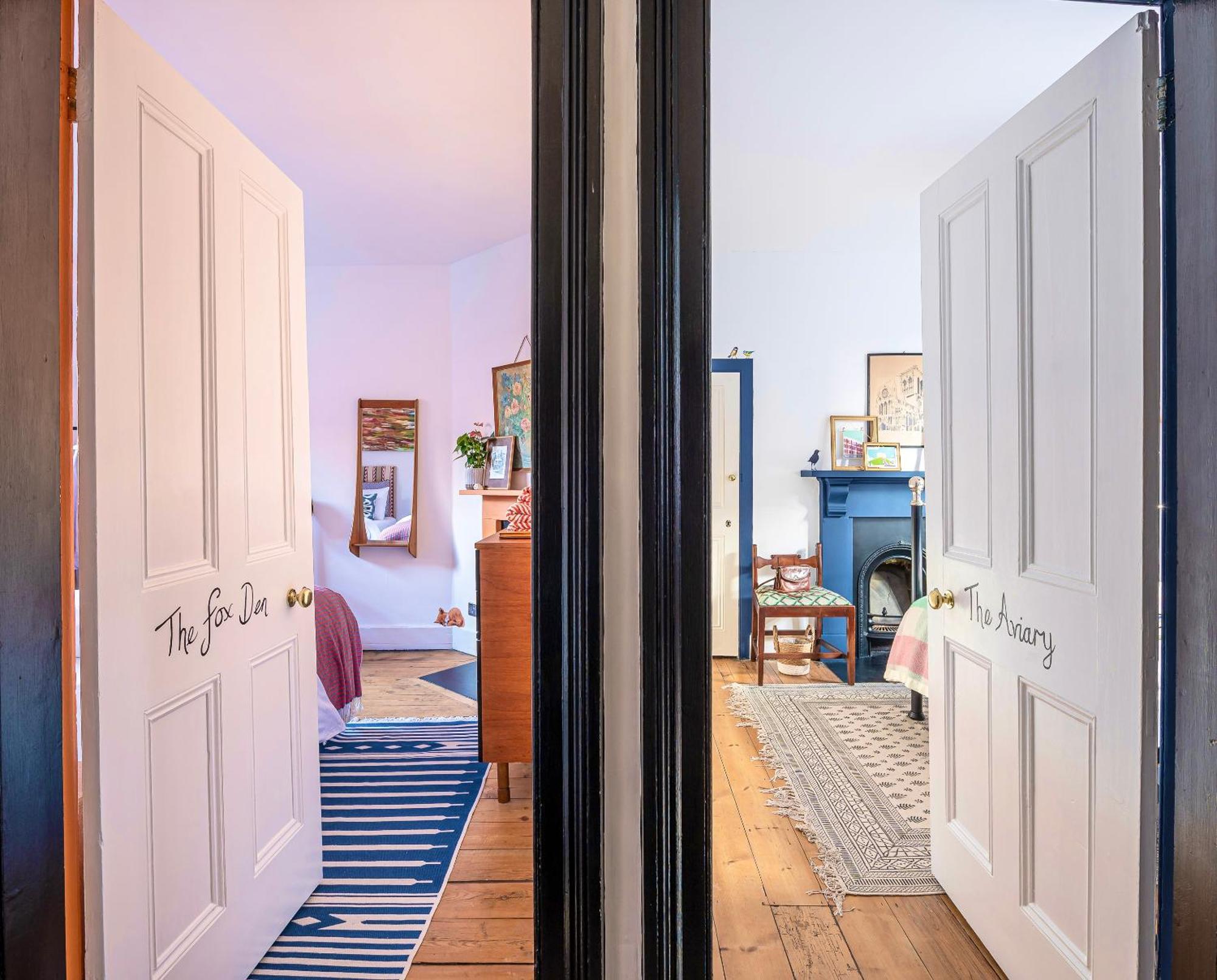 Holiday home Menagerie House Luxury Cottage, Walk Score 98