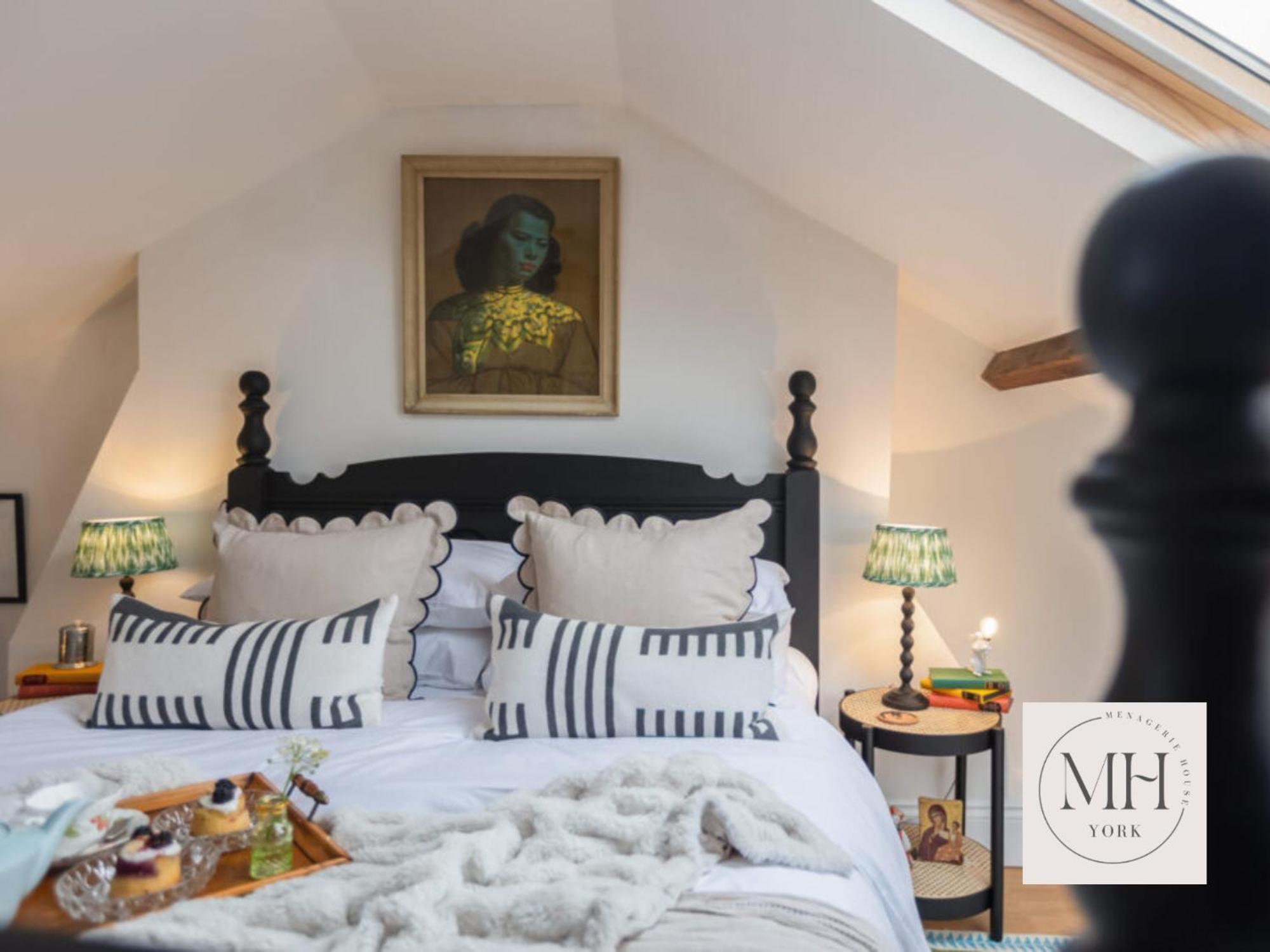 Menagerie House Luxury Cottage, Walk Score 98 York